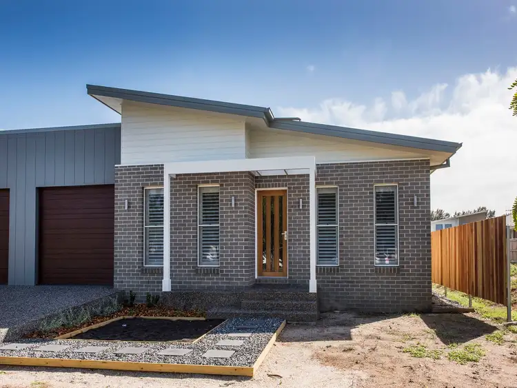 10B Short Street
