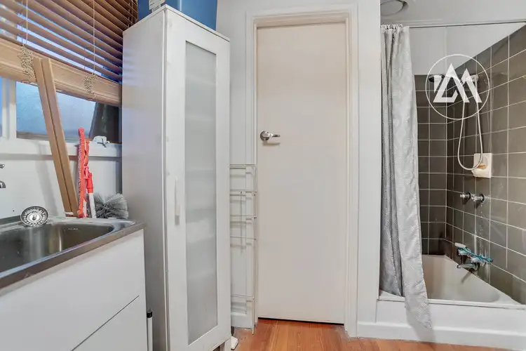 Fifth view of Homely unit listing, 4/23 Cranbourne Road, Frankston VIC 3199