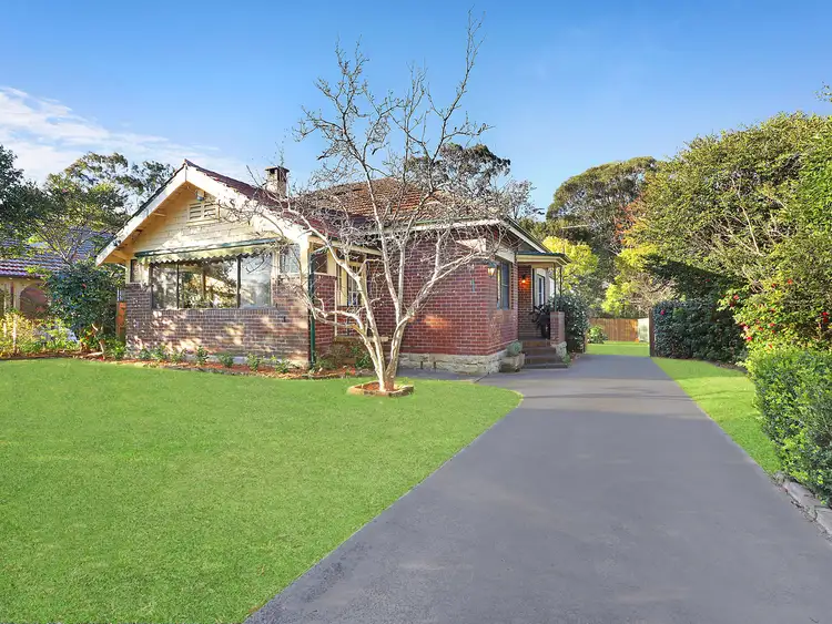 14 Cranbrook Avenue, Roseville NSW 2069