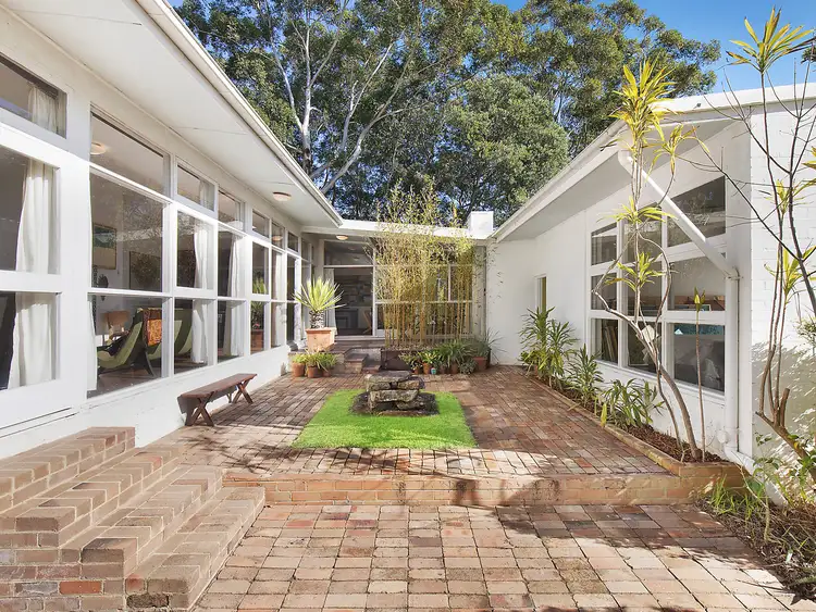207 Eastern Road, Wahroonga NSW 2076
