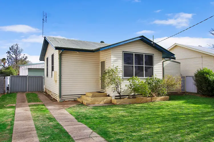 13 Anthony Road, Tamworth NSW 2340
