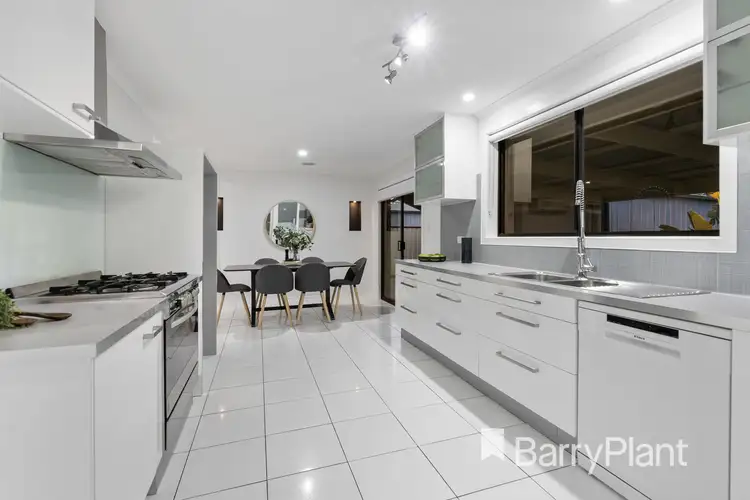 Sixth view of Homely house listing, 93 Concord Circuit, Albanvale VIC 3021