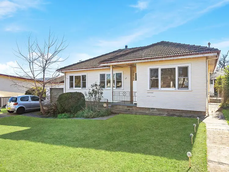 11 Short Street, Cooma NSW 2630