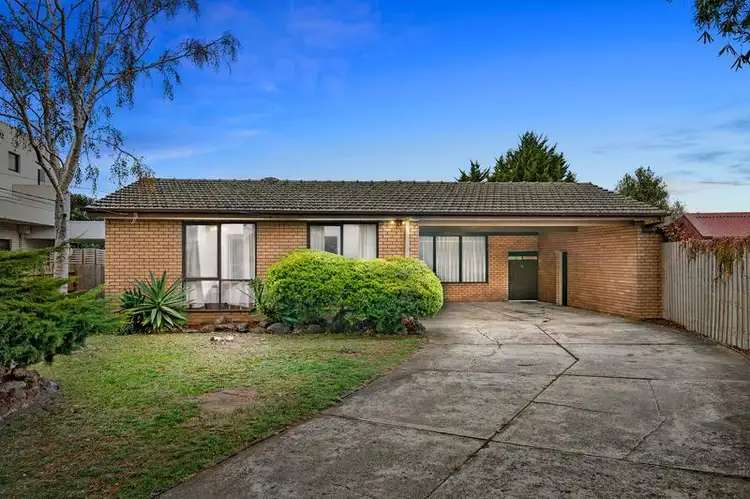 Second view of Homely house listing, 4 Ryder Court, Mount Waverley VIC 3149