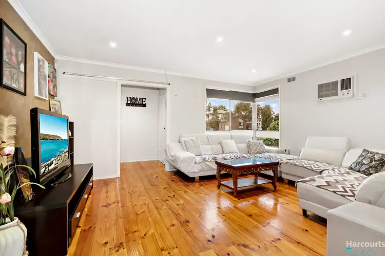 Second view of Homely house listing, 32 Buckmaster Drive, Mill Park VIC 3082