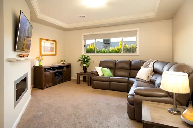 Second view of Homely house listing, 18 Thorneycroft Avenue, Wodonga VIC 3690