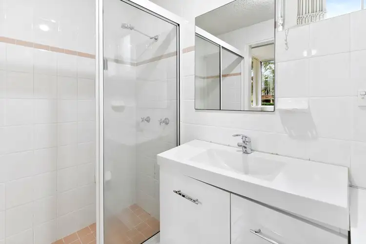Fifth view of Homely apartment listing, 4/12 Grafton Crescent, Dee Why NSW 2099