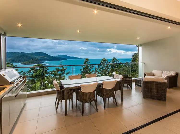 3/2 Coral Sea Avenue, Hamilton Island QLD 4803
