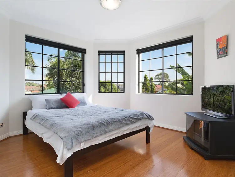 Sixth view of Homely semi-detached listing, 1/14 Glenfarne Street, Bexley NSW 2207