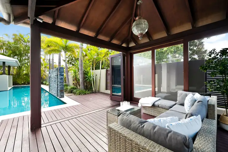 10 Cuba Court, Kawana Island QLD 4575