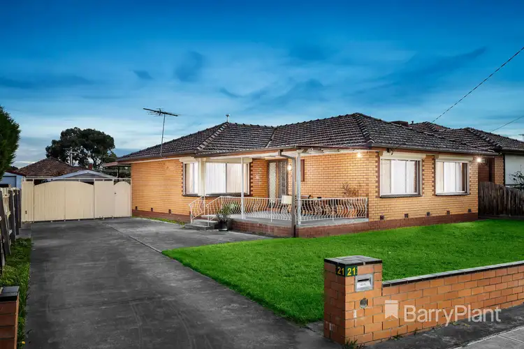 21 Ruthven Crescent, Lalor VIC 3075