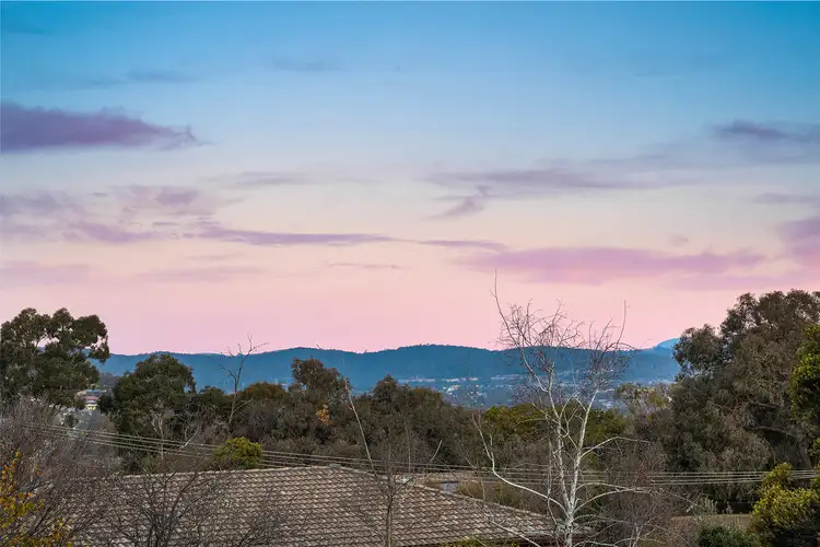 4 Maughan Crescent, Fadden ACT 2904