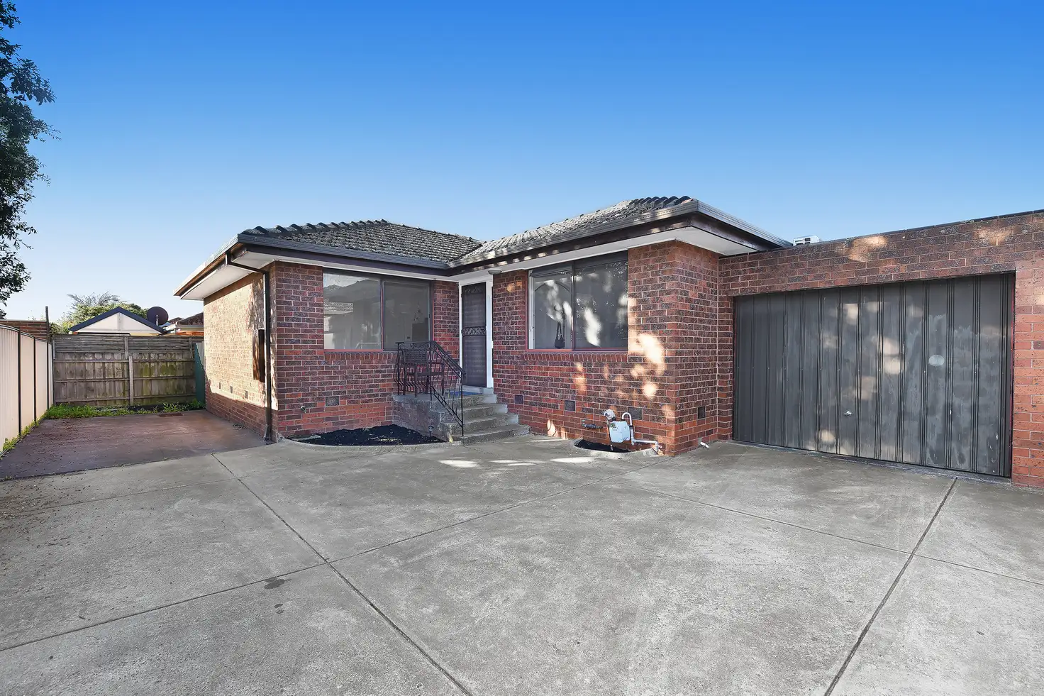 Main view of Homely unit listing, 2/24 Henty Street, Reservoir VIC 3073