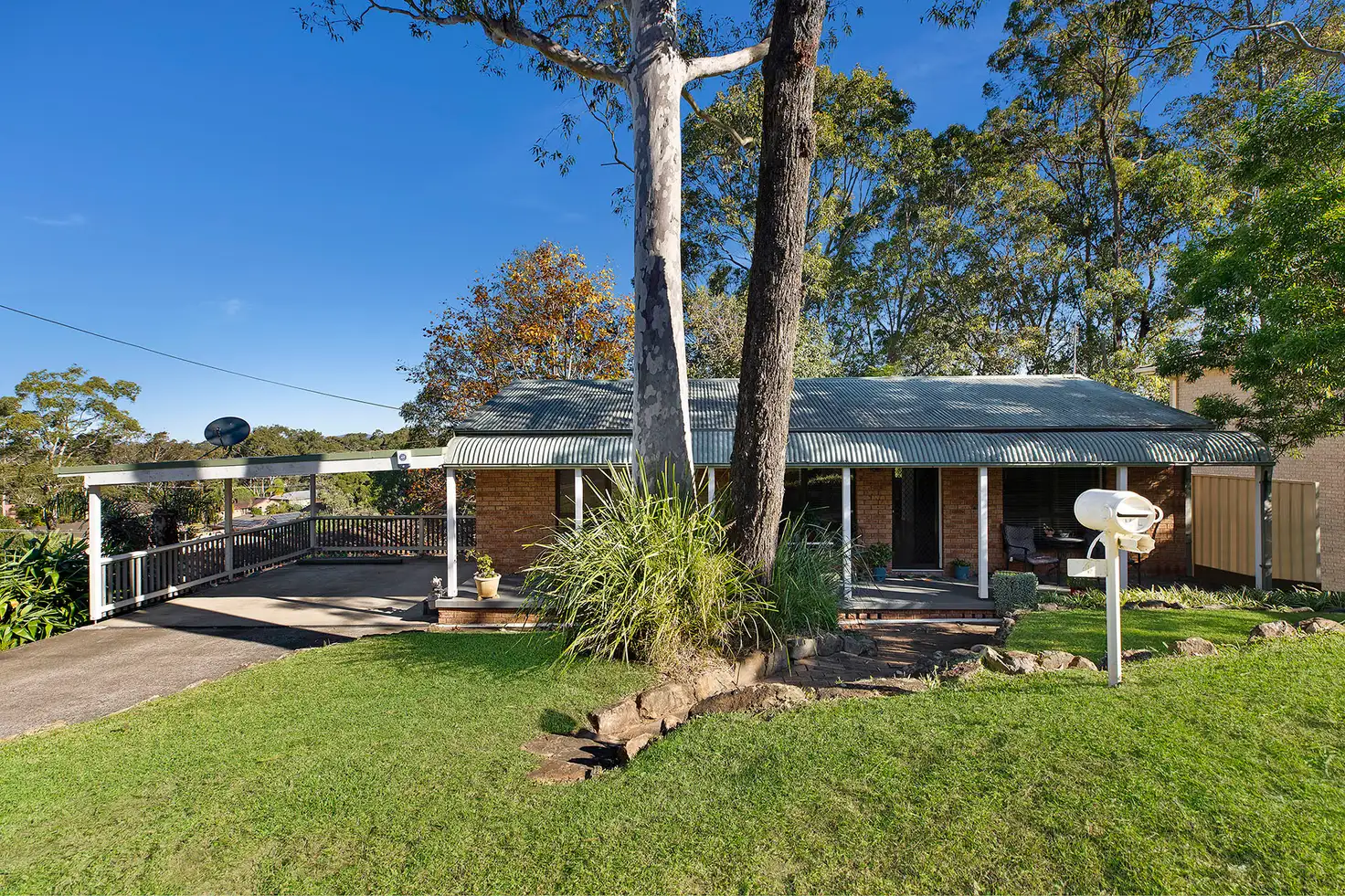 Main view of Homely house listing, 4 Hasluck Drive, Watanobbi NSW 2259