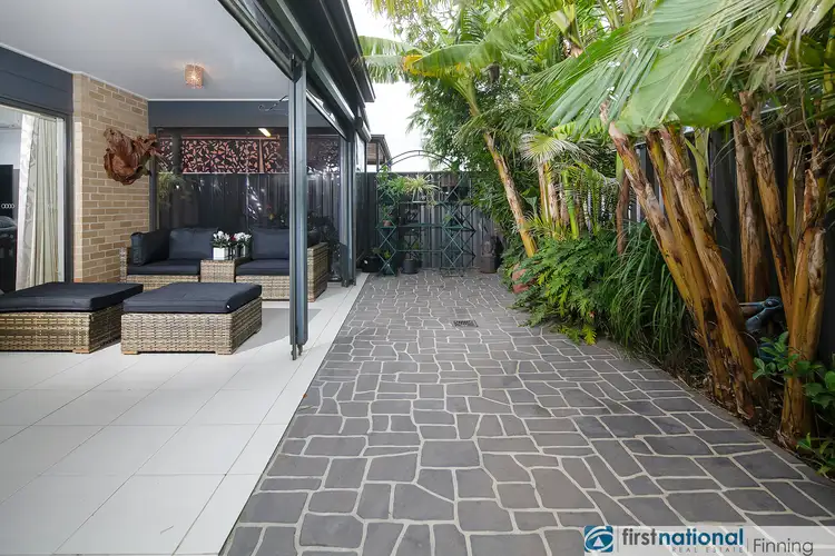 35 Sabel Drive, Cranbourne North VIC 3977