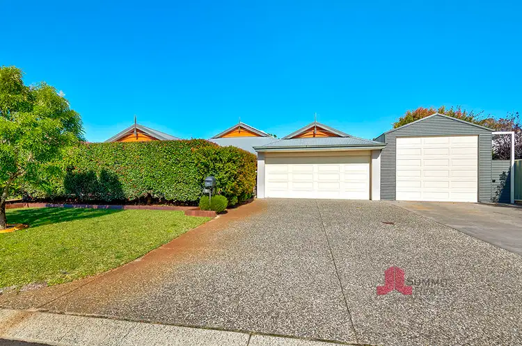 10 Connemara Way, Australind WA 6233