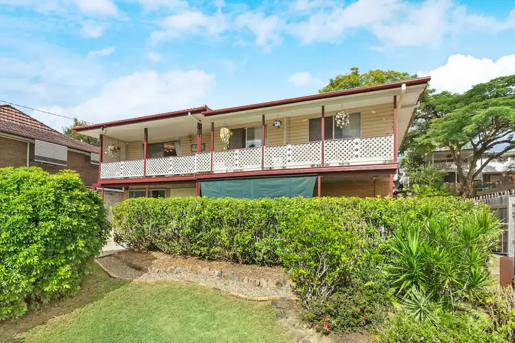 11 Pylara Crescent, Ferny Hills QLD 4055