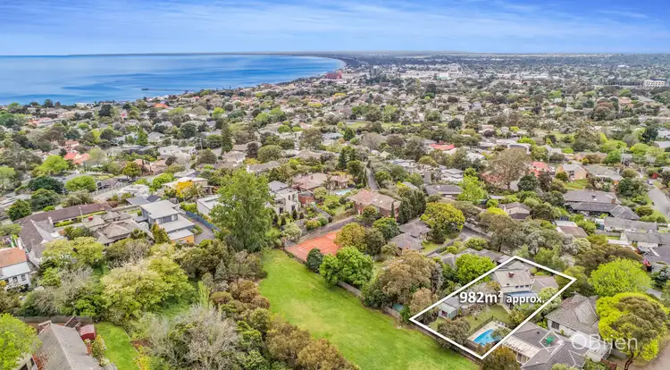 8 The Spur, Frankston South VIC 3199