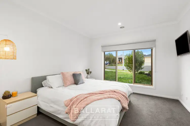 Fifth view of Homely house listing, 9 Nelmore Court, Ballarat East VIC 3350