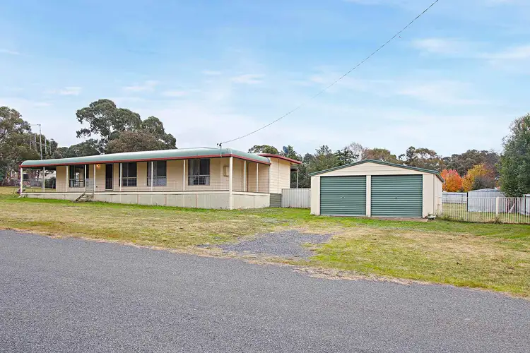 15 Copeland Street, Gunning NSW 2581