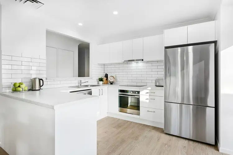 Third view of Homely villa listing, 2/108 Railway Crescent, Jannali NSW 2226