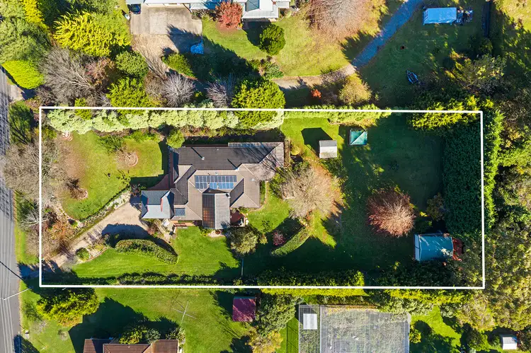 Third view of Homely house listing, 3 Lynne Close, Bundanoon NSW 2578