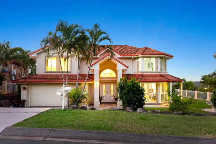 1 Ensign Street, Carindale QLD 4152