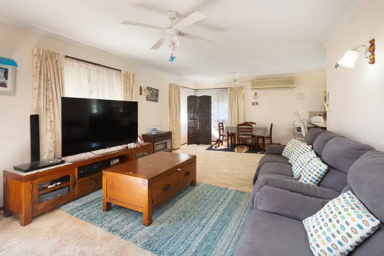 Second view of Homely unit listing, 2/4 Chifley Street, Wodonga VIC 3690