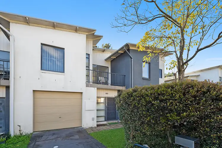 37 Kestrel Circuit, Shortland NSW 2307