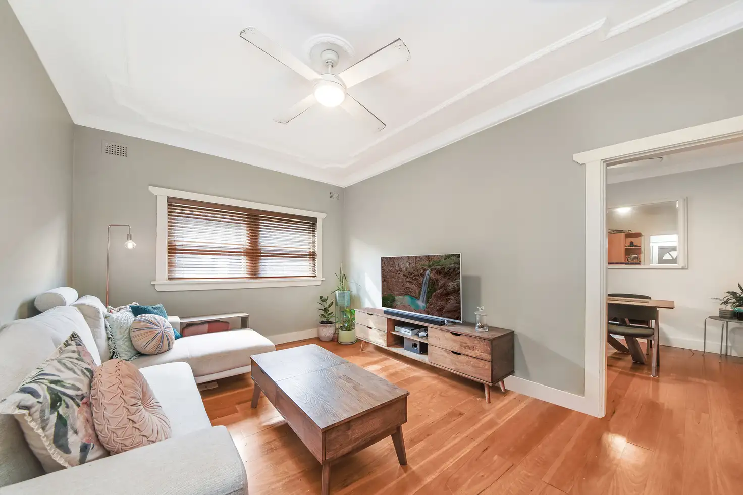 Main view of Homely apartment listing, 4/41 Young Street, Cremorne NSW 2090