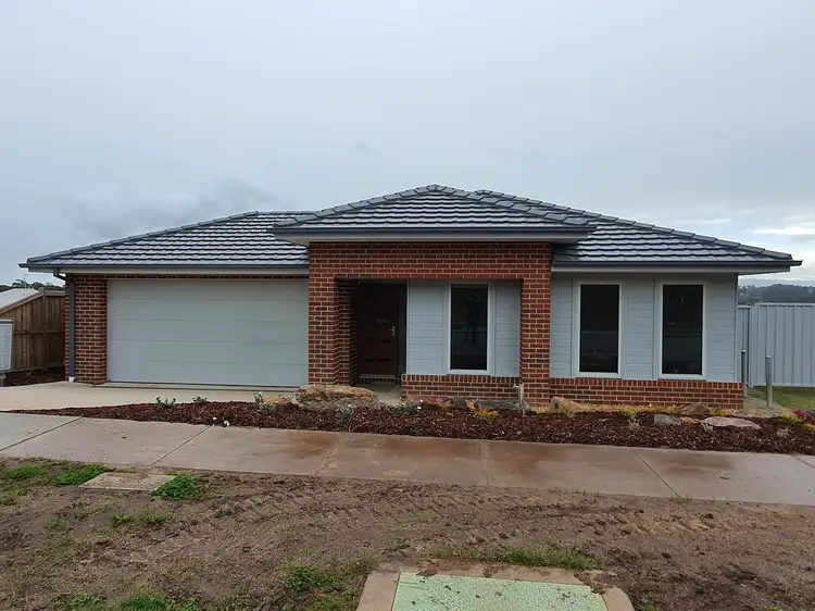 5 Southern Close, Drouin VIC 3818