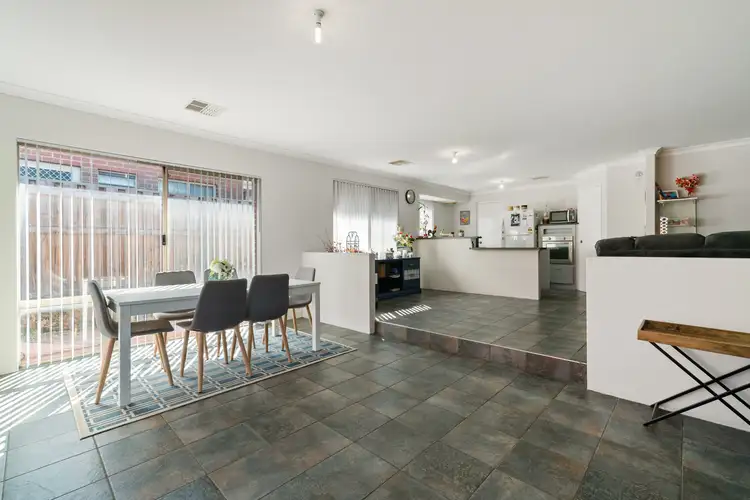 23 Bancombe Crescent, Ellenbrook WA 6069