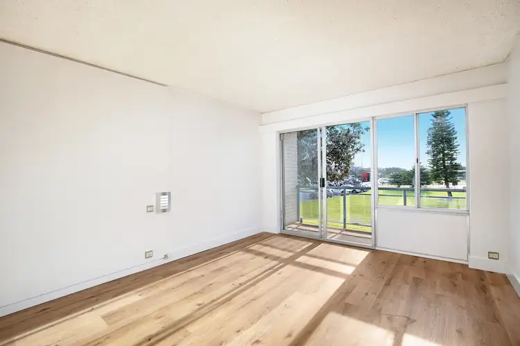 Third view of Homely studio listing, 9/98 Dee Why Parade, Dee Why NSW 2099