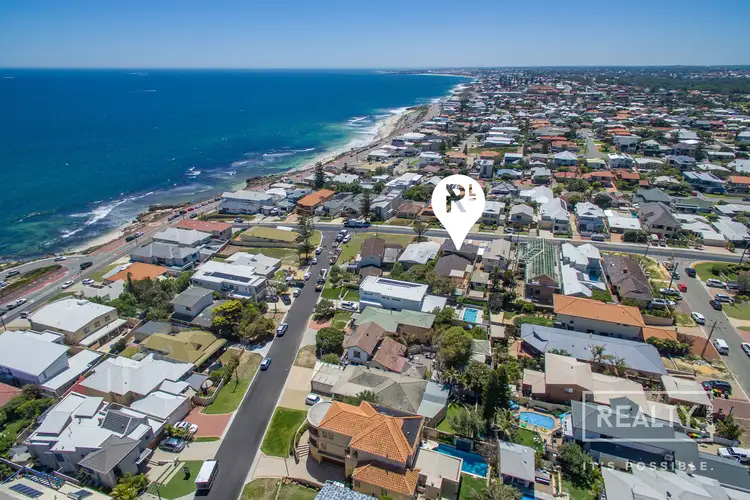20 Bailey Street, Trigg WA 6029