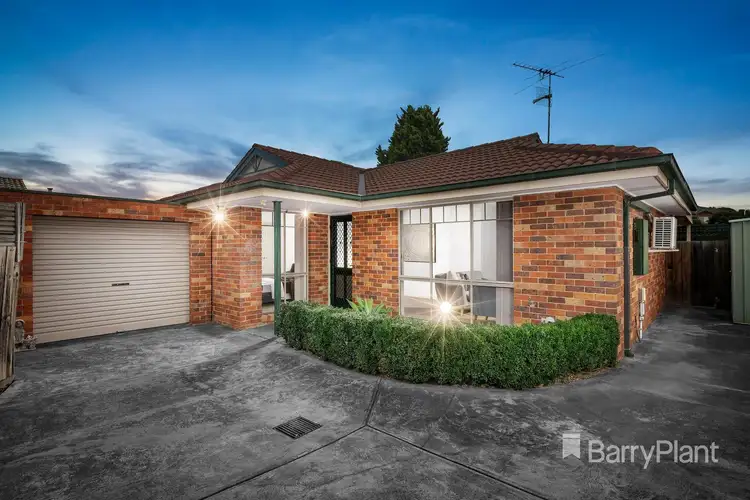 Main view of Homely unit listing, 2/7 Bradley Drive, Mill Park VIC 3082