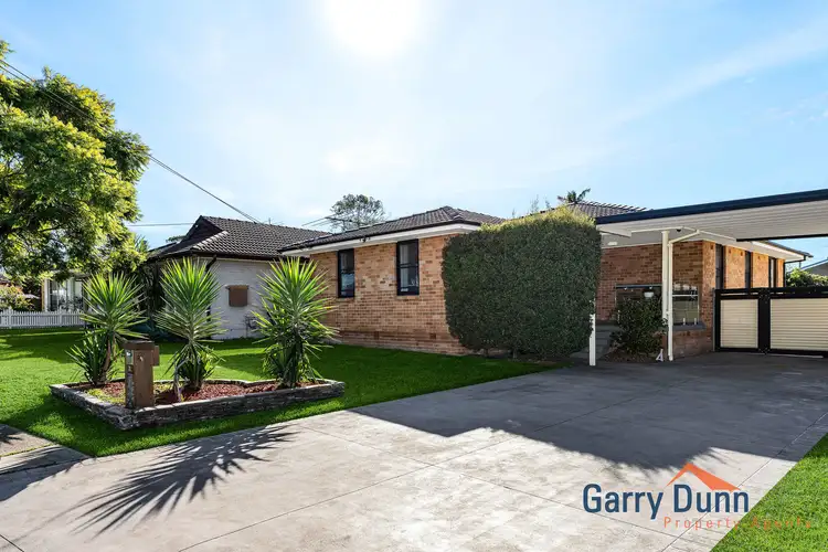 31 Bradey Avenue, Hammondville NSW 2170