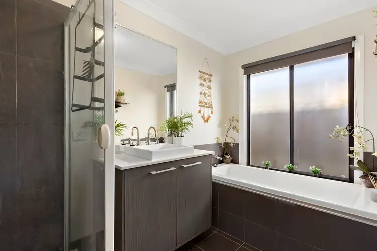 Fifth view of Homely house listing, 33 Grasshawk Drive, Chisholm NSW 2322