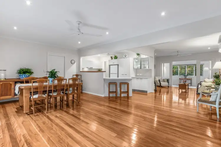 17 Cropthorne Street, Tarragindi QLD 4121