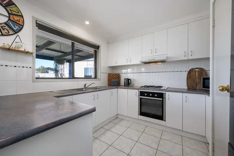 Fifth view of Homely house listing, 5 Cooper Court, Rutherglen VIC 3685