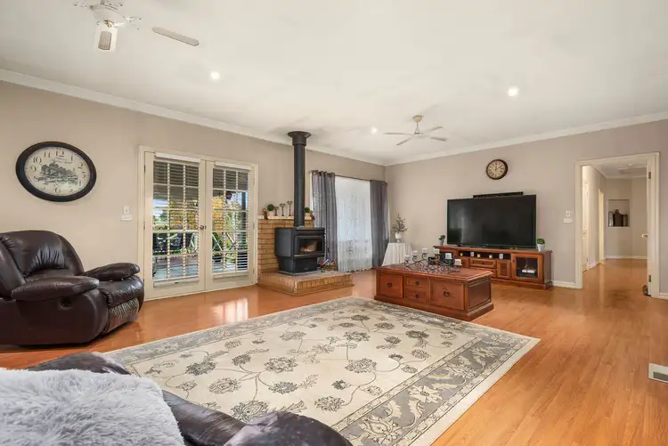 Fifth view of Homely house listing, 8 Couzens Lane, Romsey VIC 3434