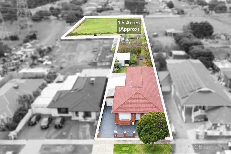 53 George Chudleigh Drive, Hallam VIC 3803