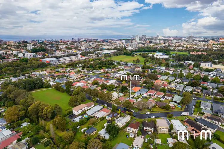Main view of Homely house listing, 19 Mountview Avenue, Gwynneville NSW 2500