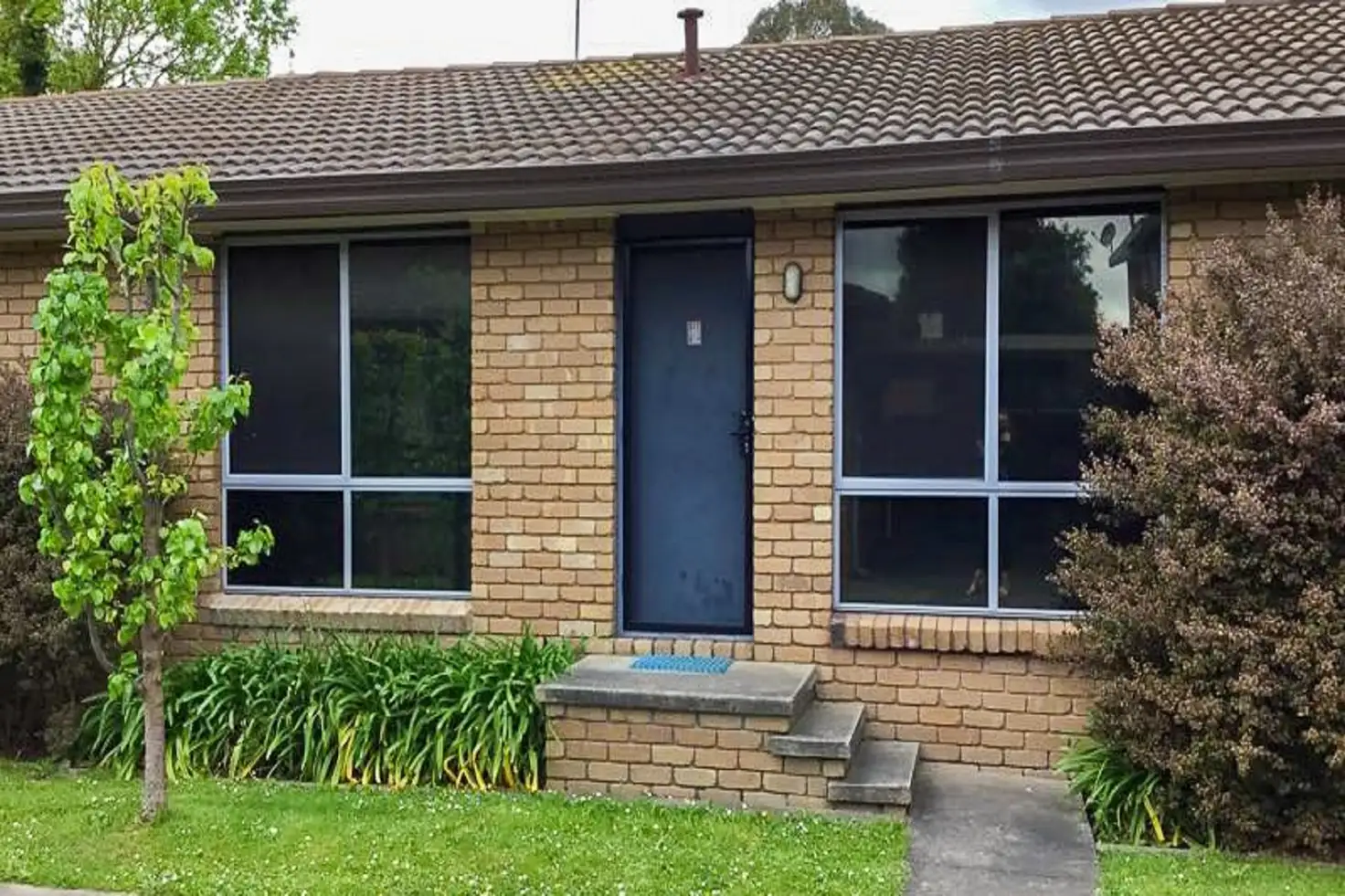 Main view of Homely unit listing, 2/23-25 Davidson Street, Traralgon VIC 3844