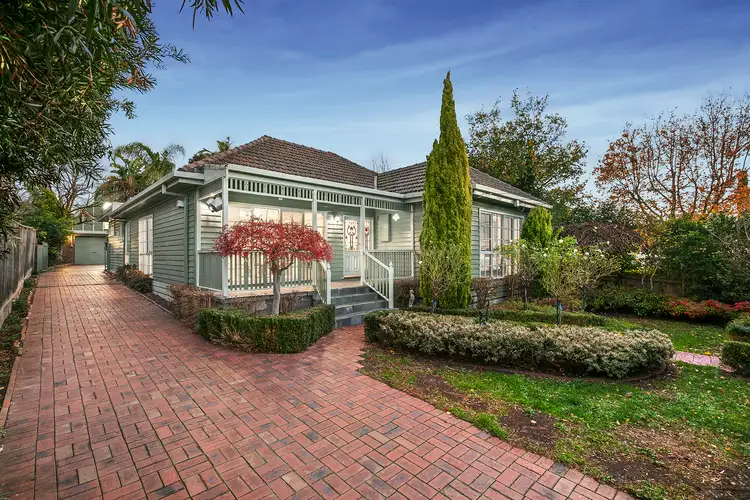 4 Deane Street, Blackburn North VIC 3130