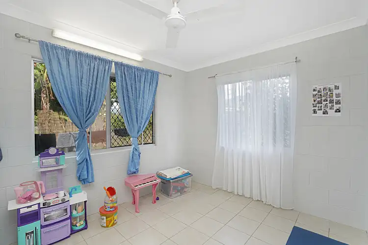 Sixth view of Homely semi-detached listing, 19 Card Avenue, Manunda QLD 4870
