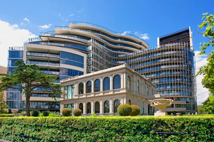 318/55 Queens Road, Melbourne VIC 3000