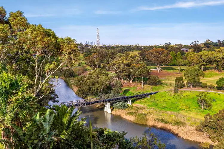 Fourth view of Homely house listing, 20 Laura Grove, Avondale Heights VIC 3034