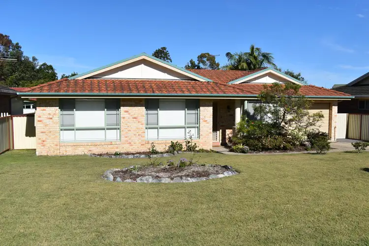 6 Herbert Appleby Circuit, South West Rocks NSW 2431