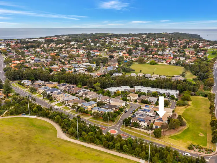 Second view of Homely house listing, 5 Clonard Way, Little Bay NSW 2036