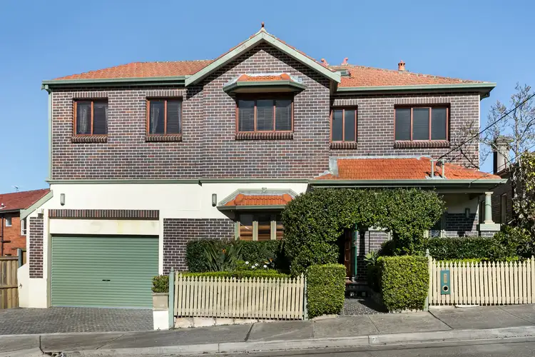 2 Vincent Street, Canterbury NSW 2193